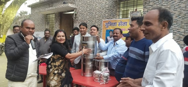 Chaibasa News : रंगोली में प्रतिमा मिस्त्री व चित्रांकन में सोनाक्षी जेना अव्वल