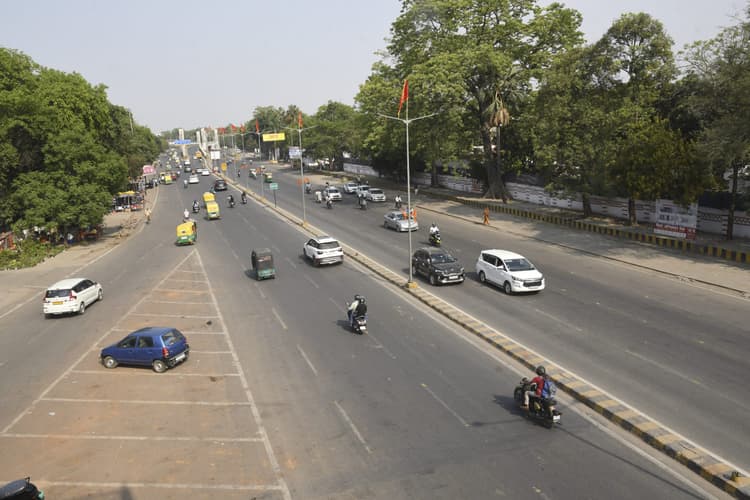 Patna News : पटना का बेली रोड बनेगा मॉडल सड़क, हादसों से 100 फीसदी होगा सुरक्षित