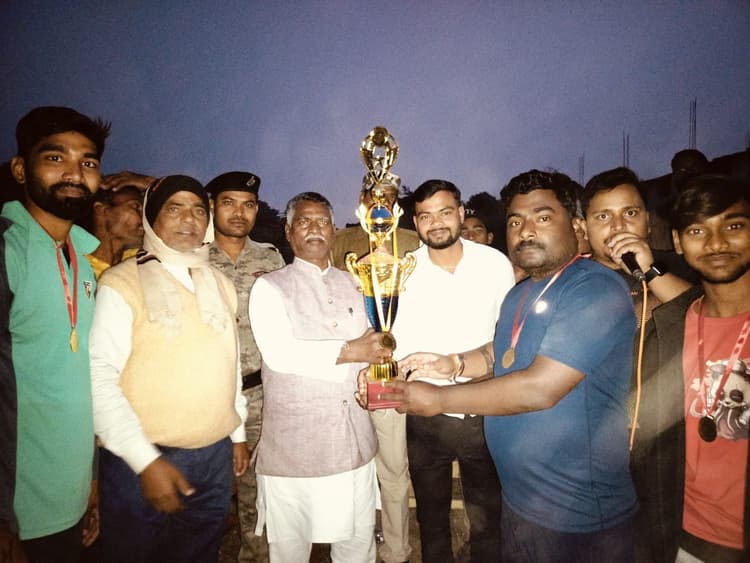 सिमरतल्ला इंडियंस ने लायंस को हरा जमाया एसपीएल पर कब्जा