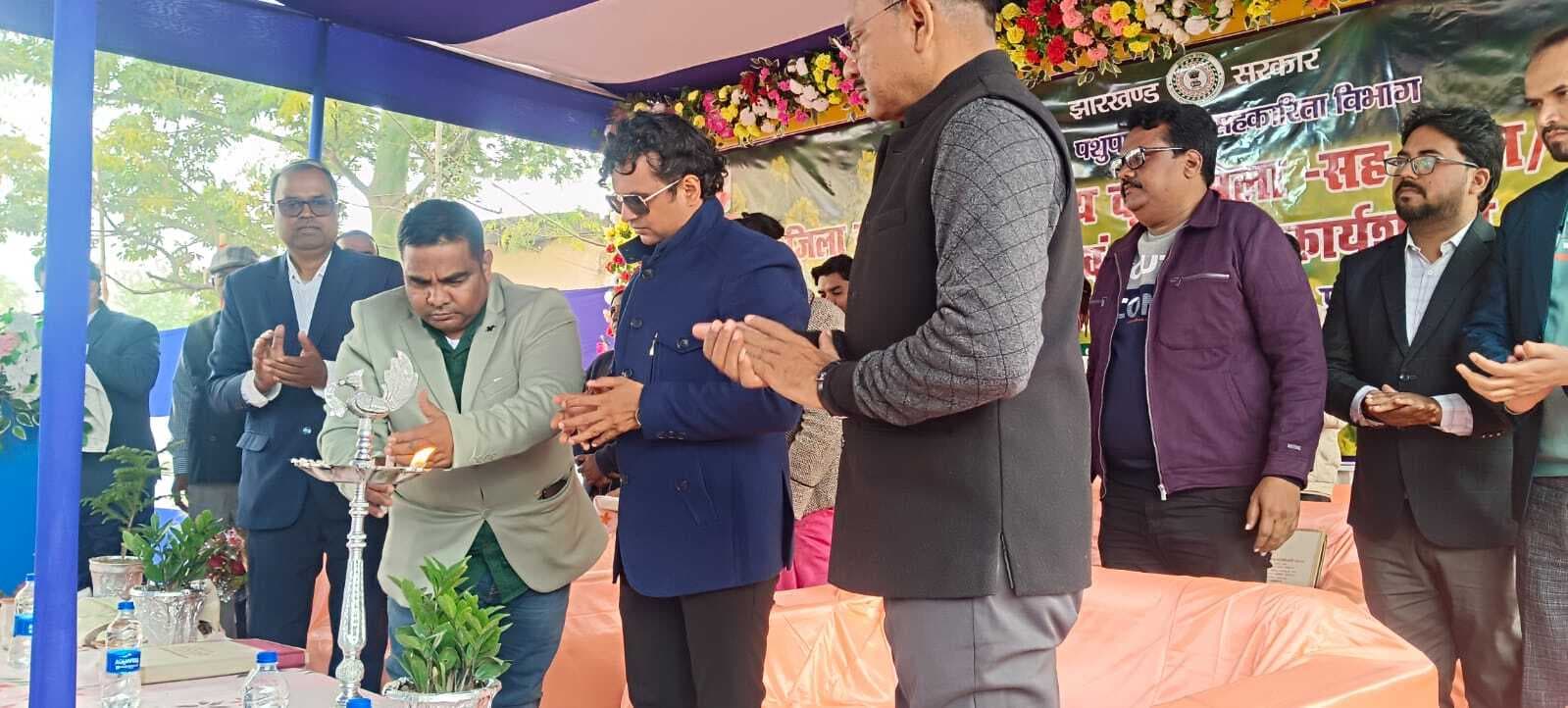 प्रदर्शनी में लगी फसल देखकर किसान करें बेहतर पैदावार: विधायक