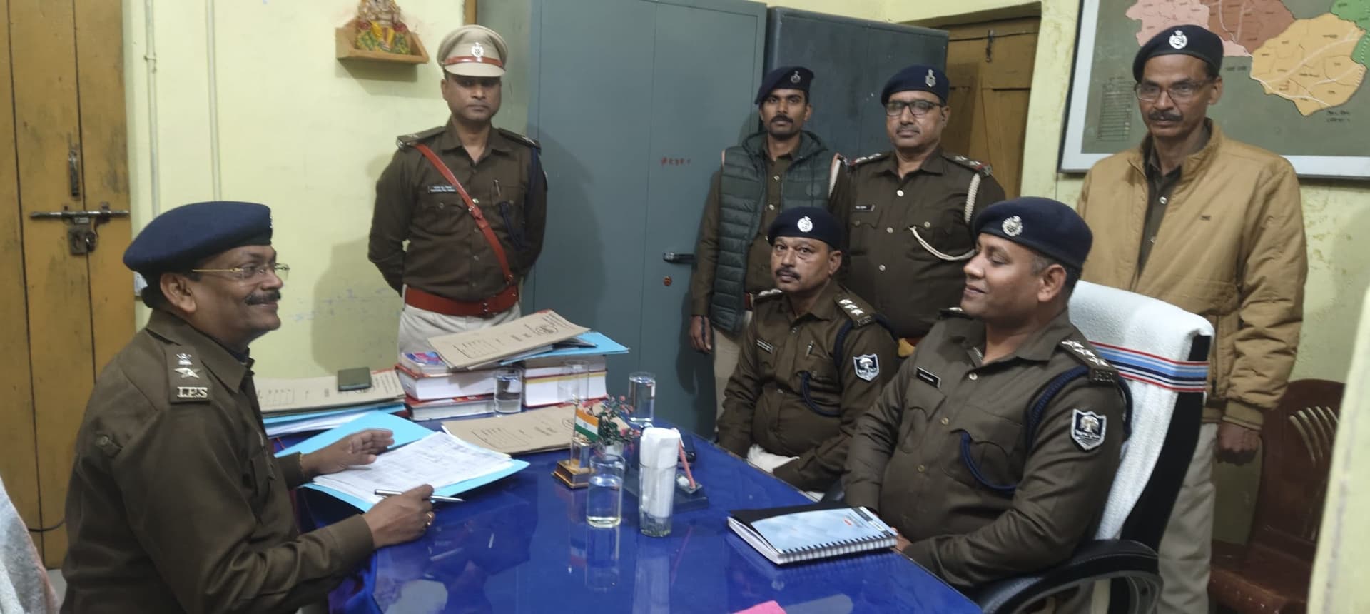 सड़क दुर्घटना को रोकने के लिए की जायेगी बैरिकेडिंग<bha>—</bha> एसपी