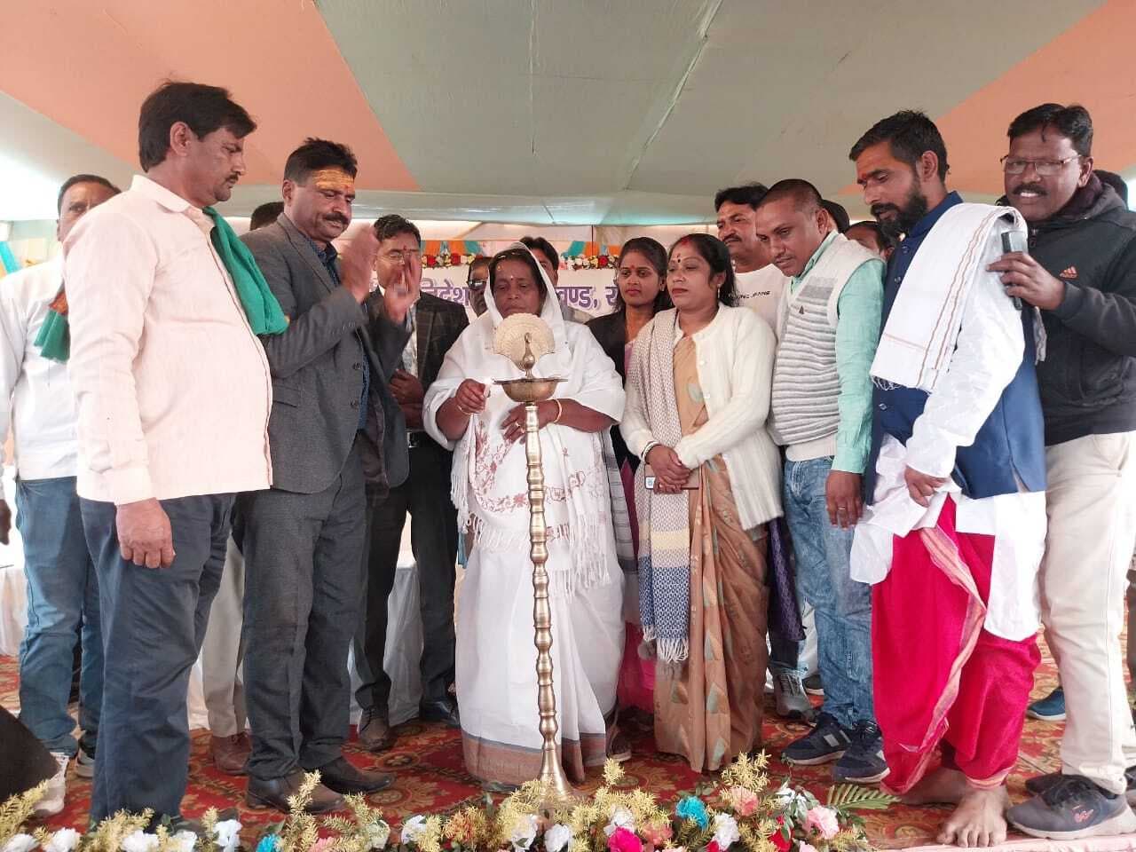 Bokaro News :भेंडरा के मेले की पहचान राज्य स्तरीय होगी : बेबी देवी