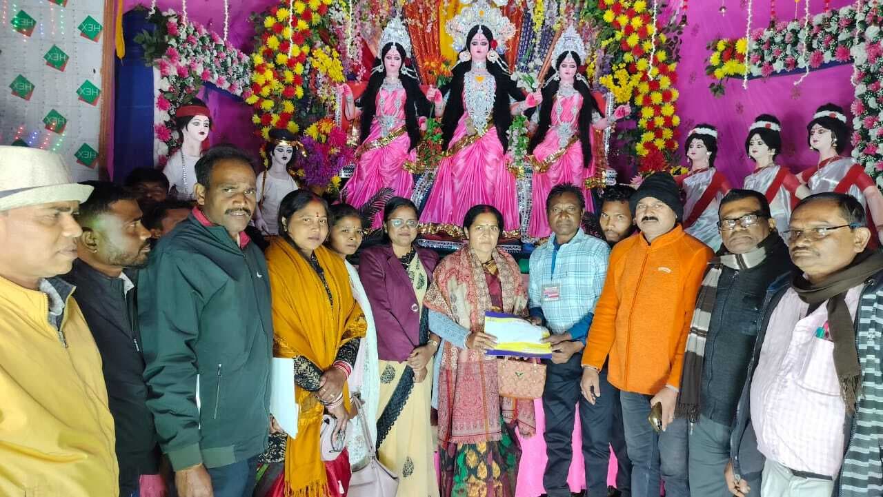 East Singhbhum News : पदनामसाई के टुसू को मिला प्रथम पुरस्कार