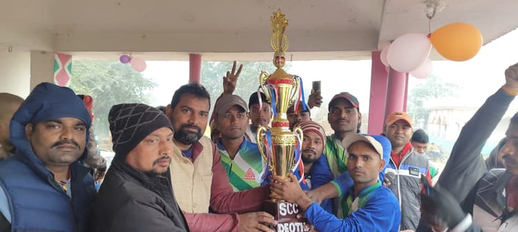 एससीसी देवठा ने एसजेसीसी पसराहा को हराया