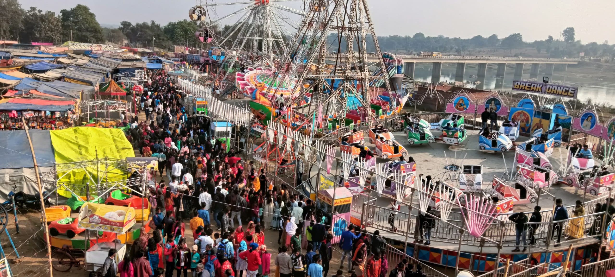 करमदाहा मेला बना आर्थिक समृद्धि का संगम, व्यापार में हो रही वृद्धि