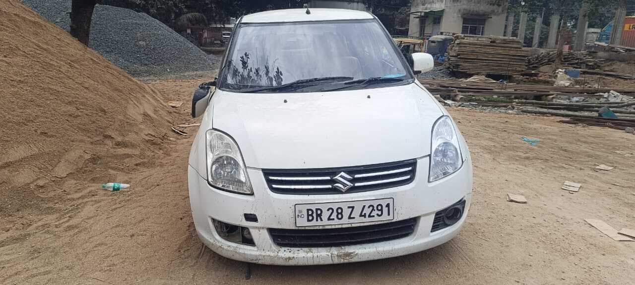 वाहन चेकिंग के दौरान बहादुरगंज पुलिस ने स्विफ्ट कार से 208 लीटर विदेशी शराब किया जब्त