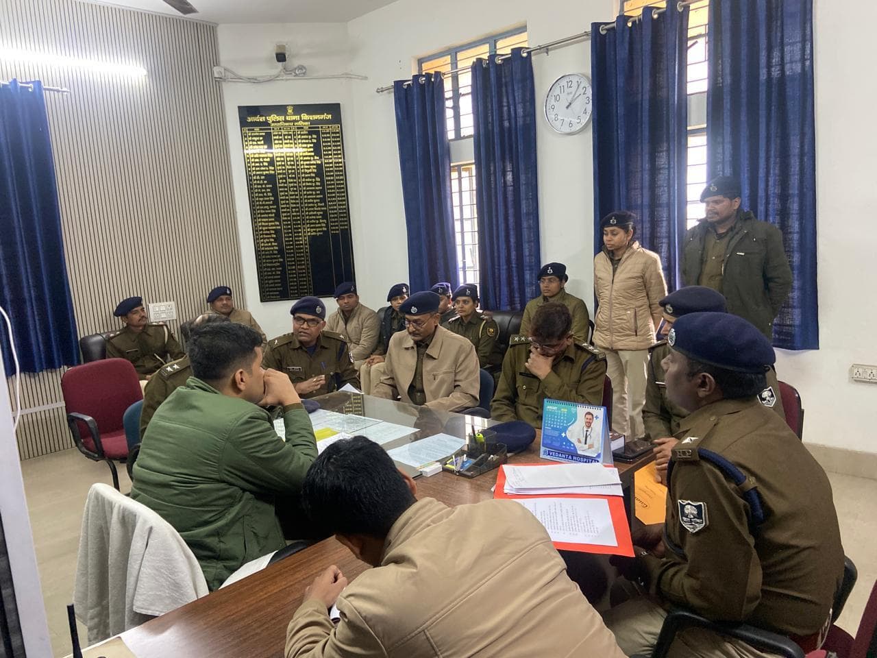 सीएम के आगमन को ले एसपी ने सुरक्षा व्यवस्था की अधिकारियों के साथ की गहन समीक्षा, दिये कई निर्देश