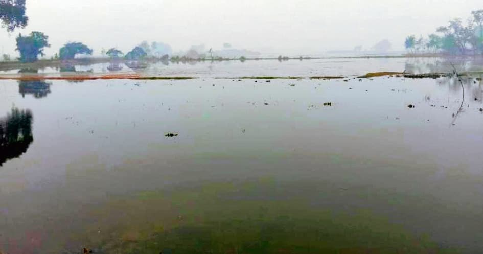 Buxar News: जलजमाव से 72 घंटे में नहींं मिली निजात, तो होगा अंदोलन