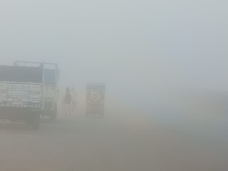 Ranchi News : उत्तर भारत में बर्फबारी का असर, आज कोहरा व बादल छाये रहेंगे