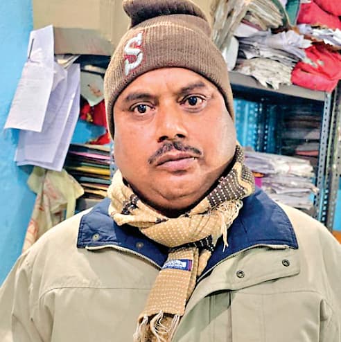 Ranchi Crime News : इलाज कराने आयी युवती से रिम्स की छत पर सुरक्षाकर्मी ने किया दुष्कर्म, गिरफ्तार