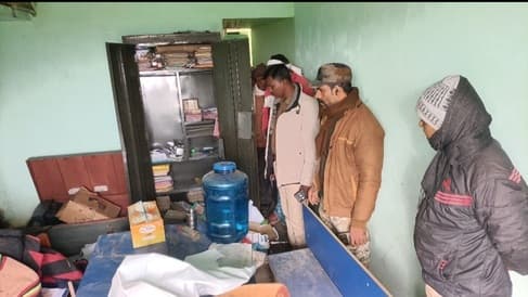 बलबड्डा स्कूल में चोरी, चोरों ने हजारों के समान पर फेरा हाथ