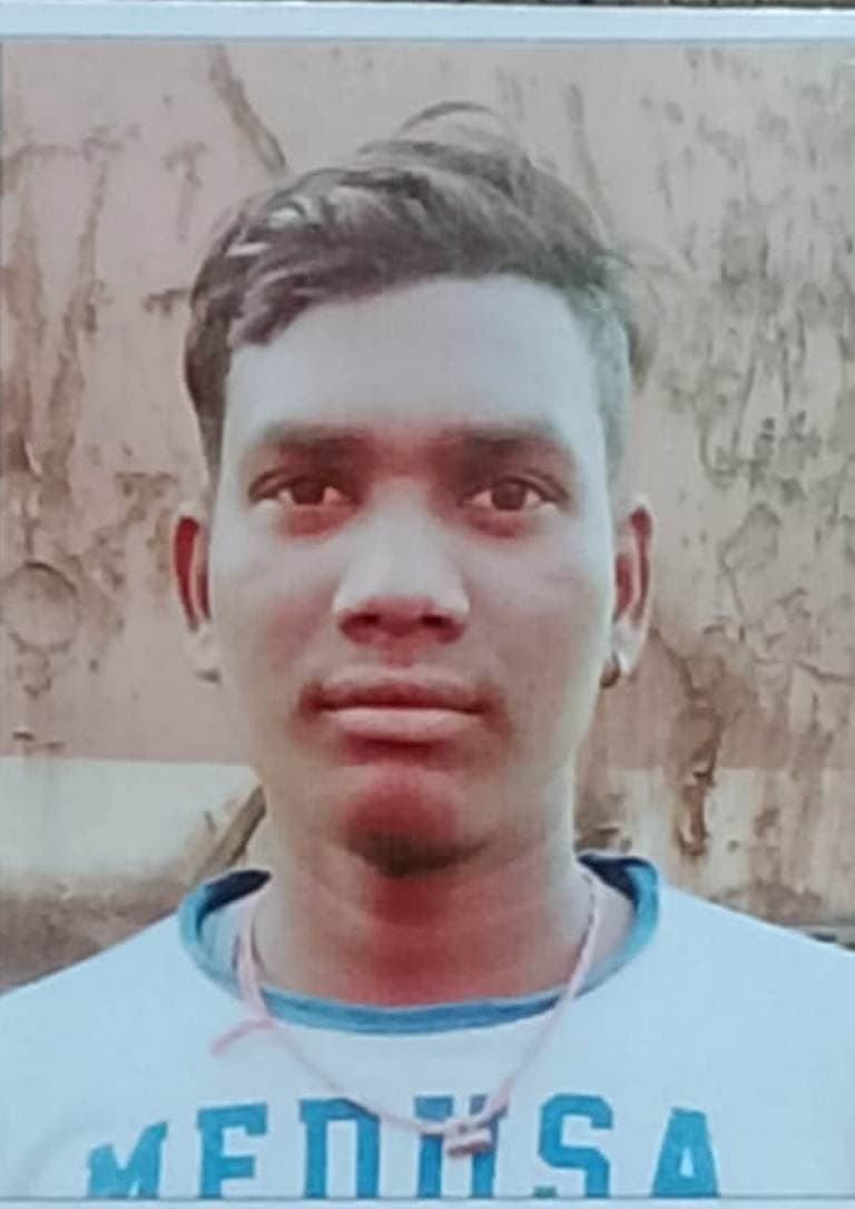 East Singhbhum News : ट्रक के धक्के से बाइक सवार दो युवकों की मौत, एक गंभीर