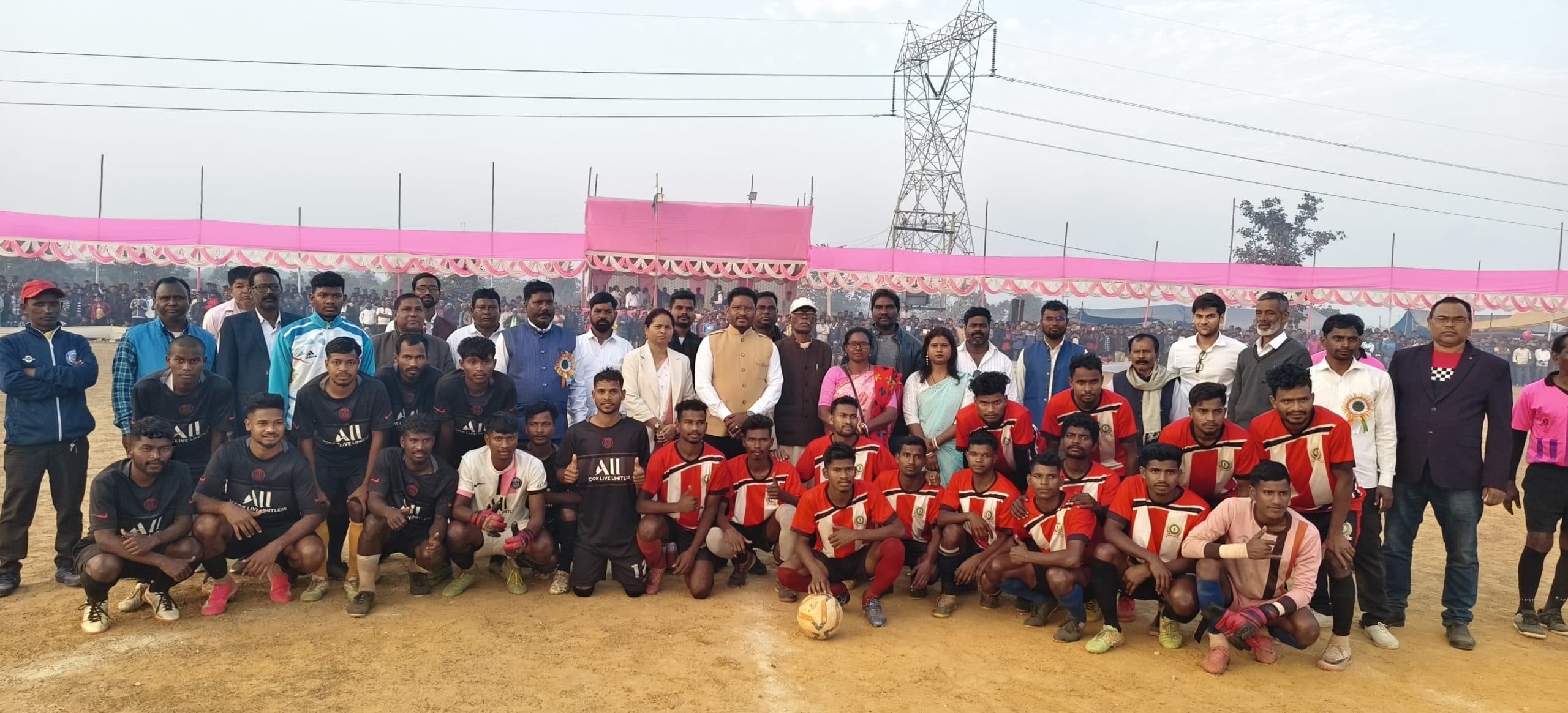 Seraikela News : आशीष स्पोर्टिंग को हरा आयुष ब्रदर्स बना विजेता