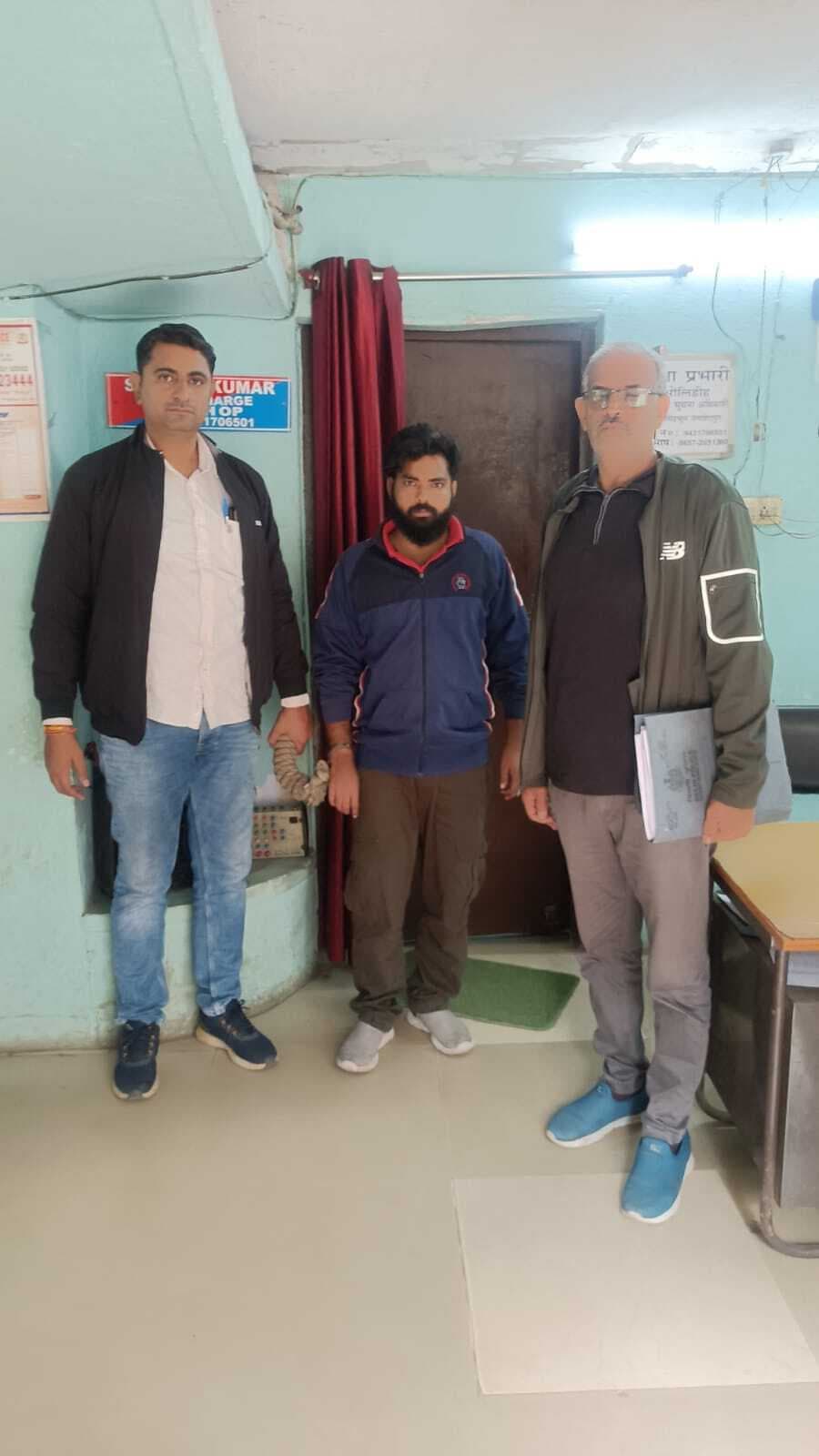 Jamshedpur News : बॉस स्कैम के जरिये दिल्ली के दवा कारोबारी से गिरोह ने ठगे थे 11.38 करोड़ रुपये