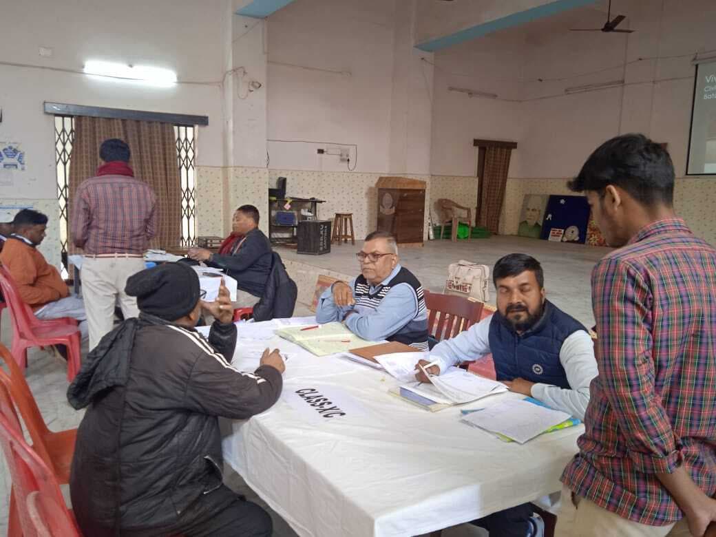 बच्चों की गतिविधियों पर नजर रखें अभिभावक : डॉ विजय