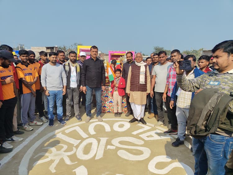 बहादुरपुर की टीम ने गौड़ाचक को हराया