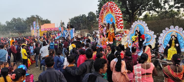 East Singhbhum news : प्रकृति के साथ आदिवासियों के जुड़ाव को दर्शाता है टुसू पर्व