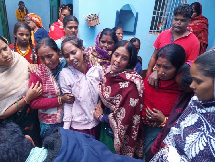 Giridih News :युवक ने फांसी लगाकर की आत्महत्या