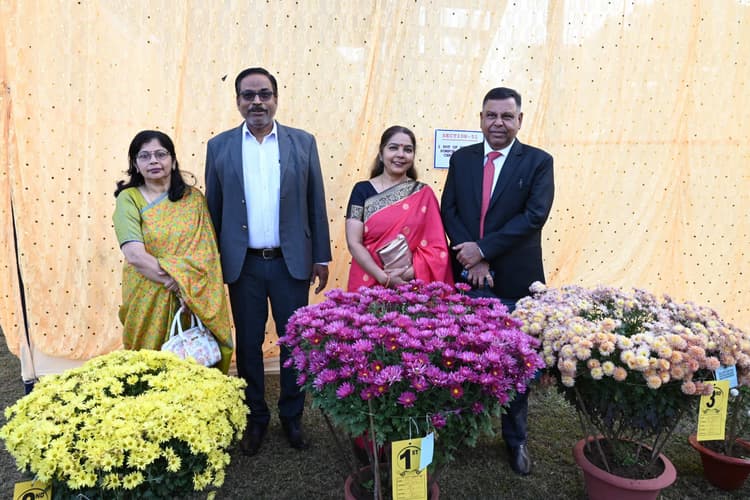 Rourkela News: राउरकेला इस्पात संयंत्र की 57वीं वार्षिक उद्यान कृषि प्रदर्शनी शुरू, फूल, फल, सब्जियों और पौधों की 771 प्रविष्टियां शामिल