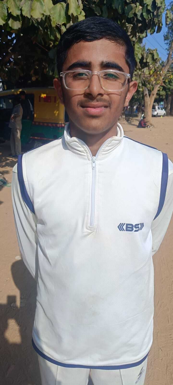 Cricket : ग्रंथ मुंजाल का शतक, सरला बिड़ला स्कूल जीता