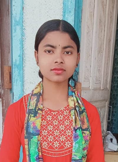 चार दिन से 20 वर्षीय लड़की है लापता