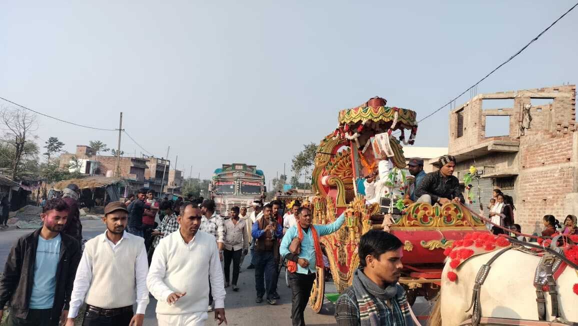 स्वामी छोटेलाल बाबा के 74वें जन्मोत्सव पर पीरनगरा में निकली भव्य शोभायात्रा
