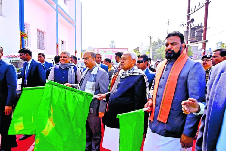 Begusarai News : चाक-चौबंद रही सीएम की सुरक्षा व्यवस्था, शहर से गांव तक के लोगों में दिखा उत्साह