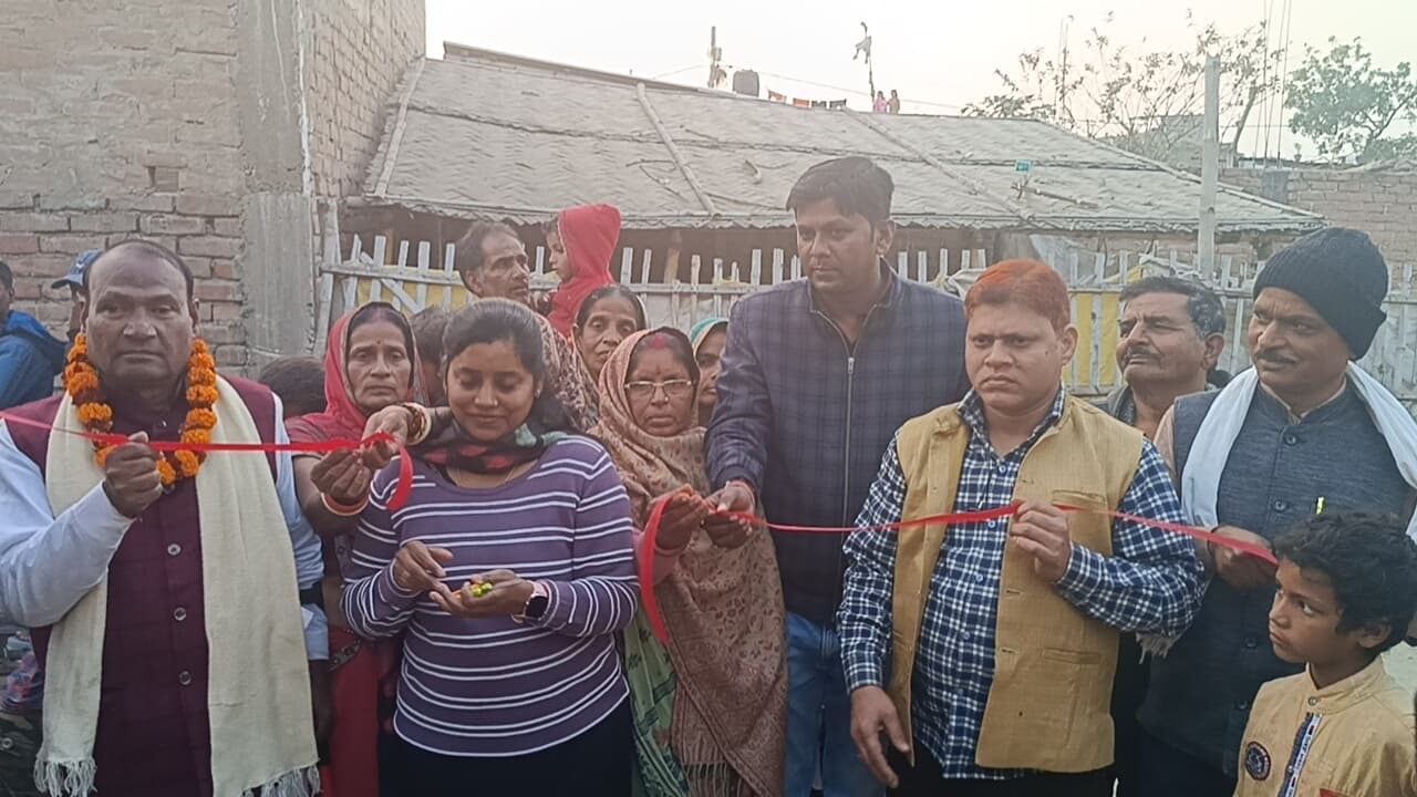 शहर में बिछाया जा रहा है सड़कों का जाल, आवागमन होगा आसान