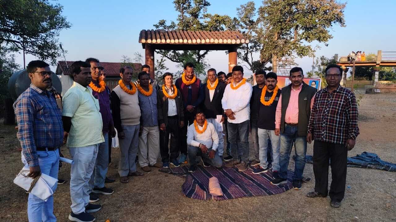 धोबी समाज के जिलाध्यक्ष बने कार्तिक रजक