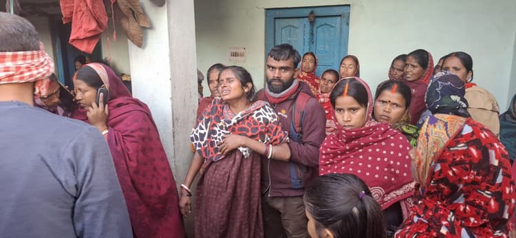 Giridih News: चार पहिया वाहन की चपेट में आकर एक की मौत