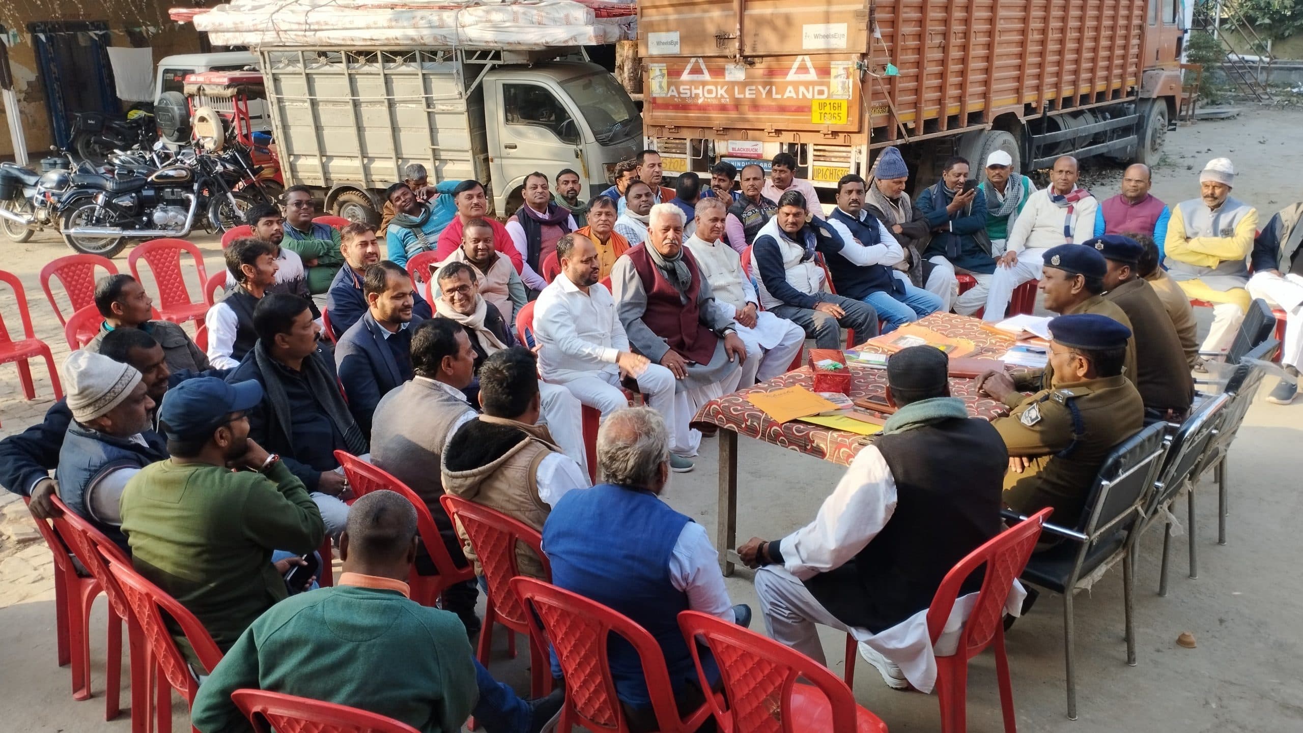 शांति समिति की बैठक में शराब तस्करी का छाया रहा मुद्दा