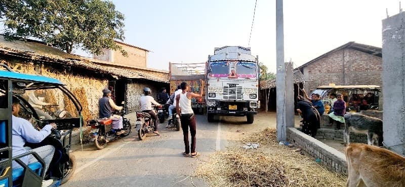 सामरिक दृष्टिकोण से अहम कद्दूभिट्ठा-डेरामारी सड़क के चौड़ीकरण की मांग