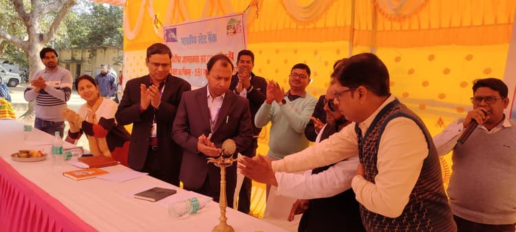 बैंकों से लिये गये लोन समय से करें भुगतान, बना रहेगा क्रेडिट