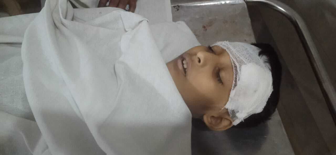 Chaibasa News : गांधी टोला में सड़क पार कर रहे बालक की बुलेट के धक्के से मौत