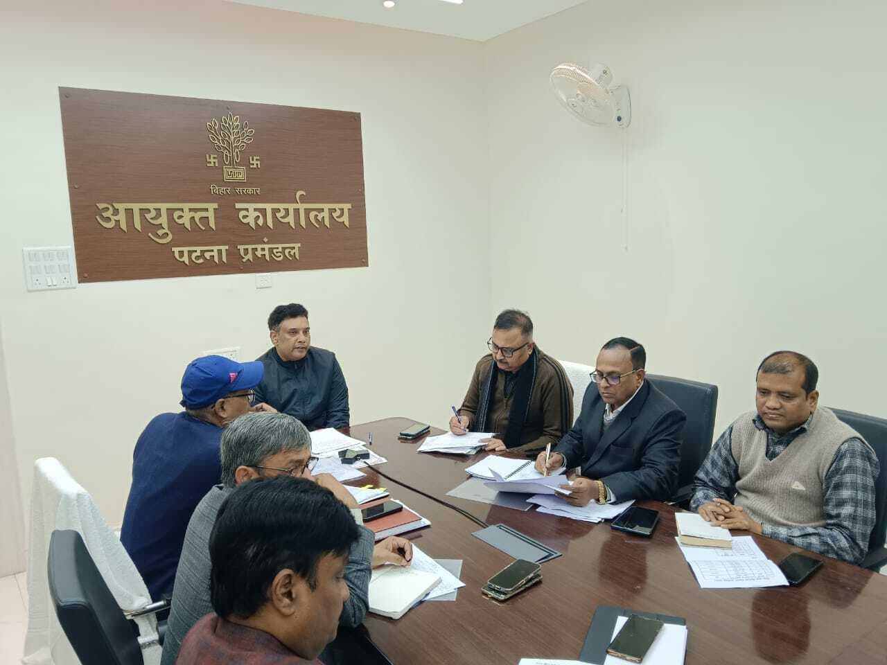 सर्टिफिकेट केस के 20 बड़े बकायेदारों के मामलों काे एक सप्ताह में निबटाएं