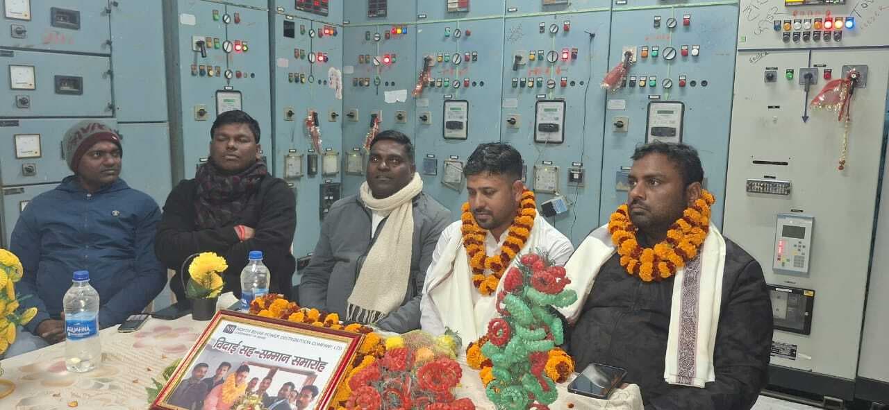 सम्मान समारोह आयोजित कर जेई को दी विदाई