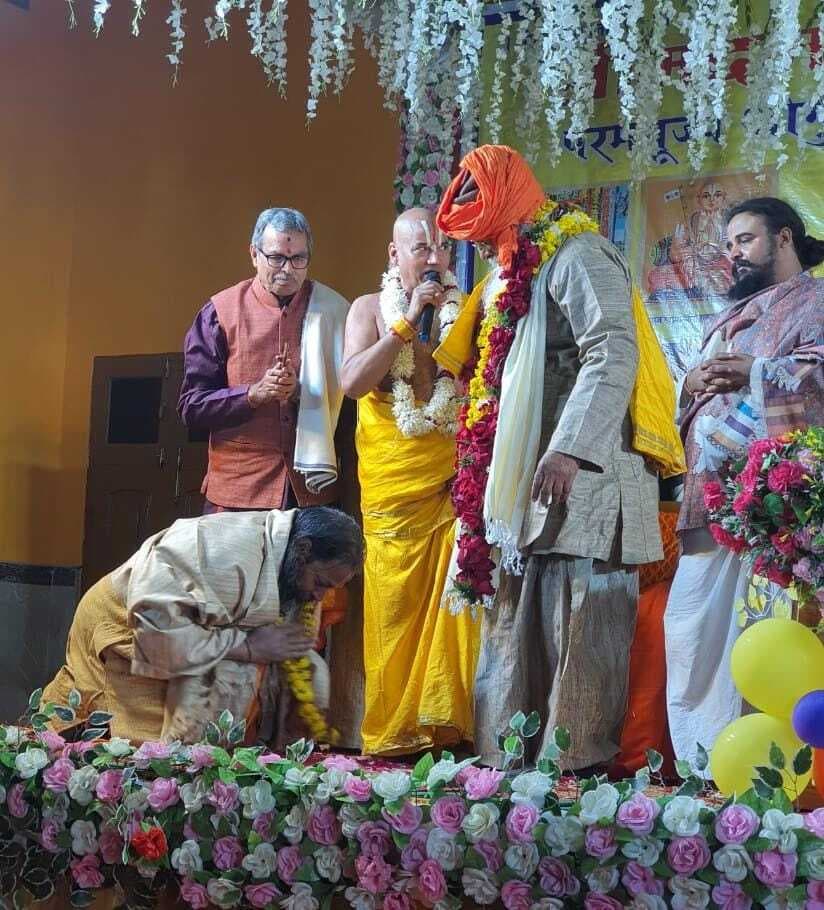 अमृत महोत्सव में भाग लेकर लौटी जिला उत्सव समिति की 51 सदस्यीय टीम