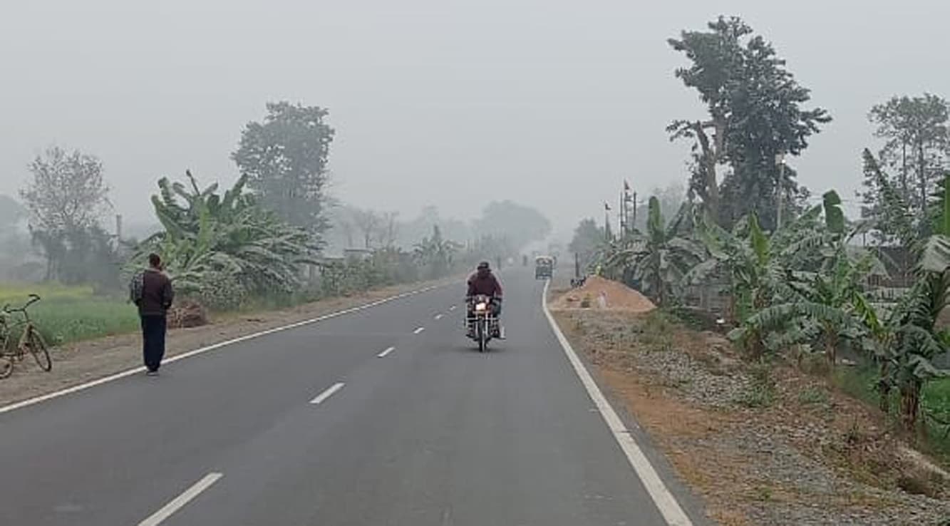ठंड व शीतलहर से जनजीवन हुआ अस्त-व्यस्त