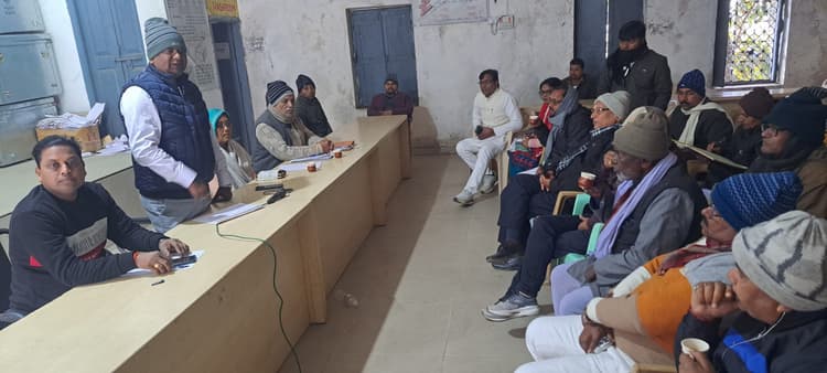 गणतंत्र दिवस की तैयारी व सफलता को लेकर हुई बैठक, विभिन्न बिंदुओं पर की गयी चर्चा