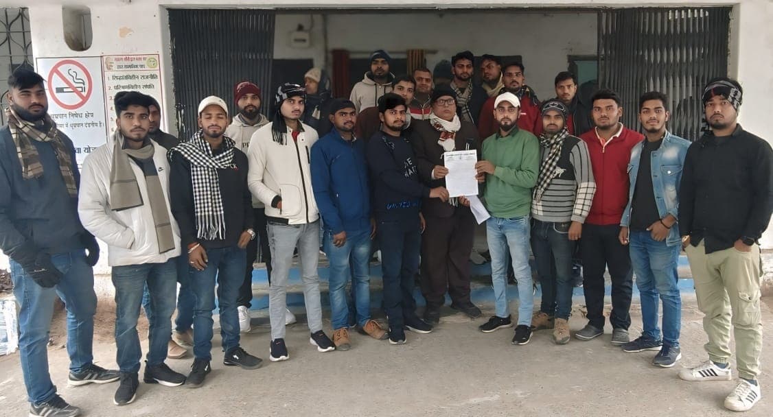 स्नातकोत्तर प्रथम सेमेस्टर में परीक्षा प्रपत्र भरने के लिए दिया जाय एक मौका