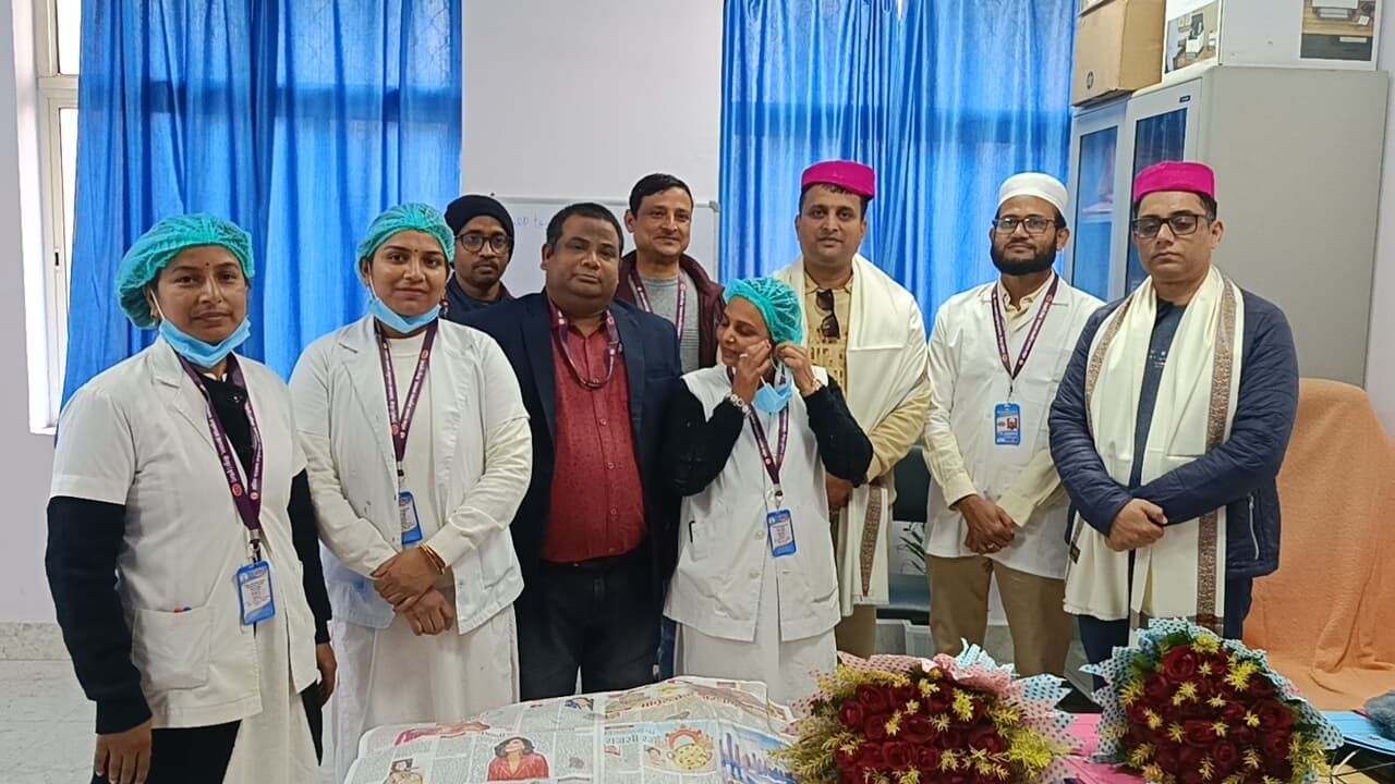 राज्य स्वास्थ्य समिति की टीम ने अस्पताल का लिया जायजा