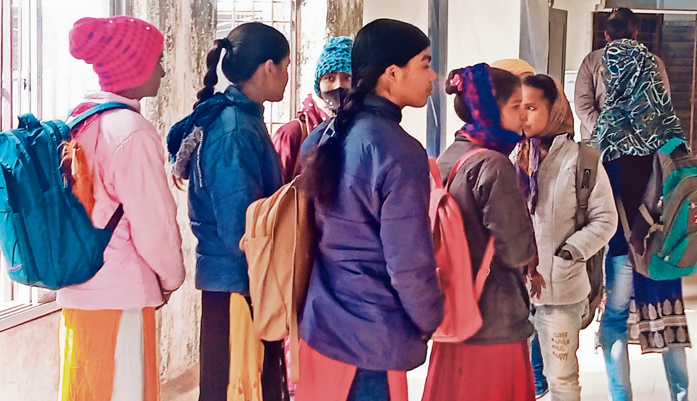 Chhapra News : कॉलेजों में भेजा गया स्नातक सेकेंड सेमेस्टर परीक्षा का एडमिट कार्ड