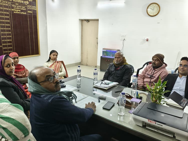 Madhubani News : सशक्त स्थायी समिति की बैठक में एजेंसी चयन के लिए हुई समीक्षा