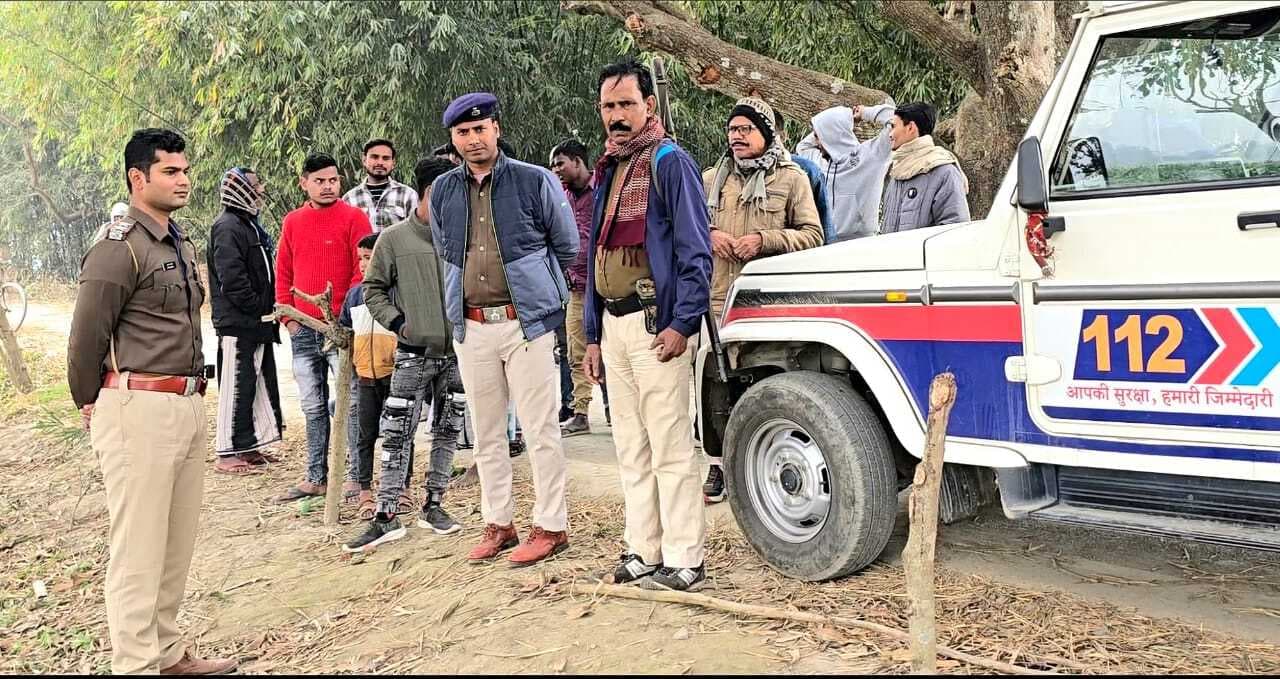 कब्र क्षत-विक्षत होने से ग्रामीणों में आक्रोश, शिकायत