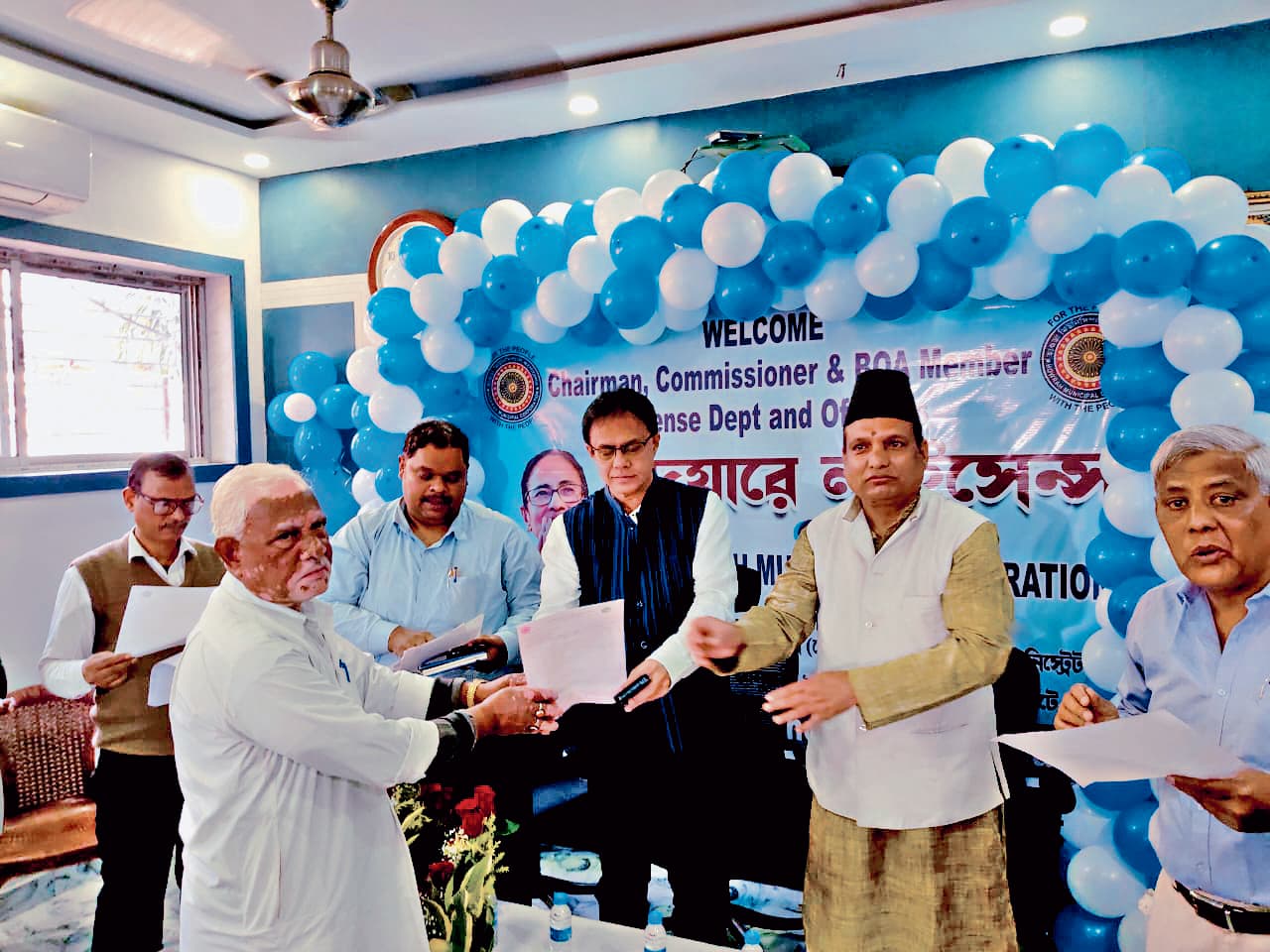 दुआरे ट्रेड लाइसेंस अभियान से दलाल राज पर लगाम