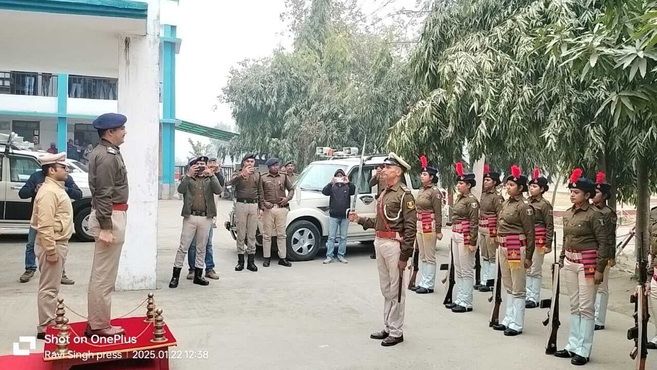 डीआईजी ने किया एसडीपीओ कार्यालय का निरीक्षण