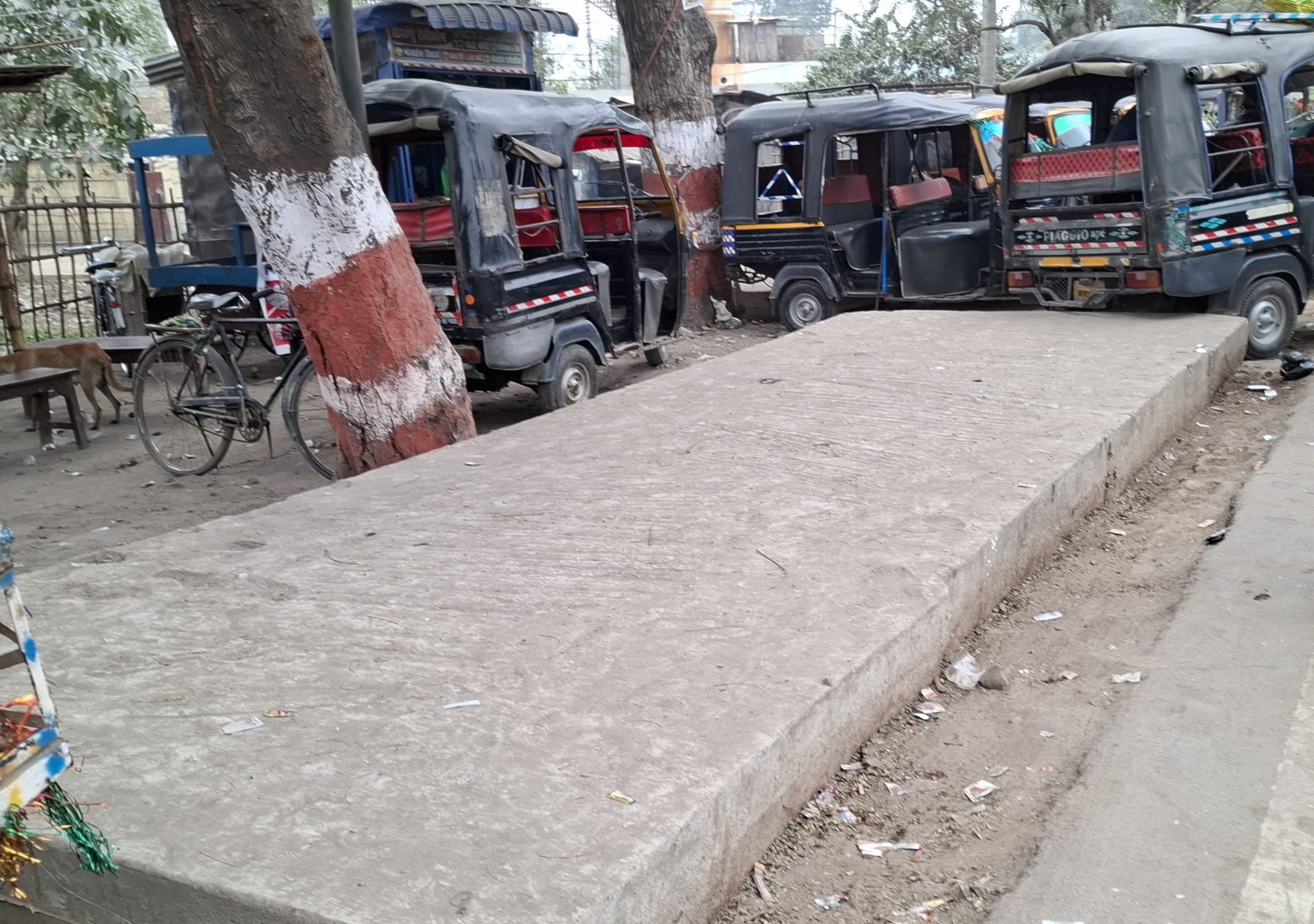 महानगरों की तर्ज पर पूर्णिया शहर में निगम को ओर से हो रहा यात्री शेड का निर्माण