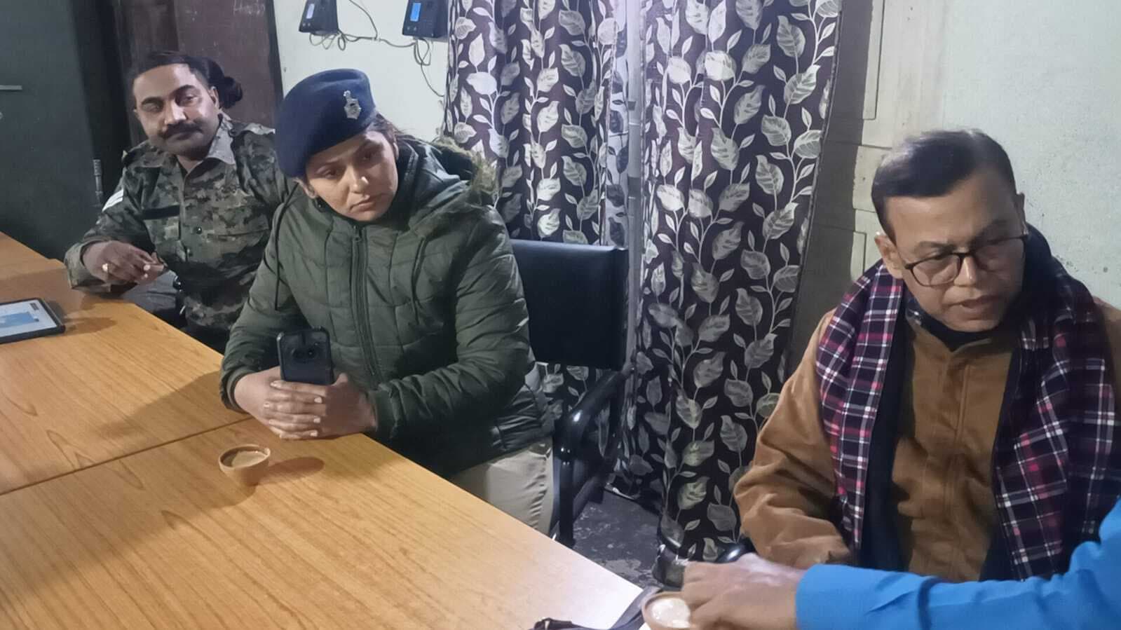 जेएमएस कॉलेज के प्राचार्य के साथ भू-माफियाओं ने की बदसलूकी