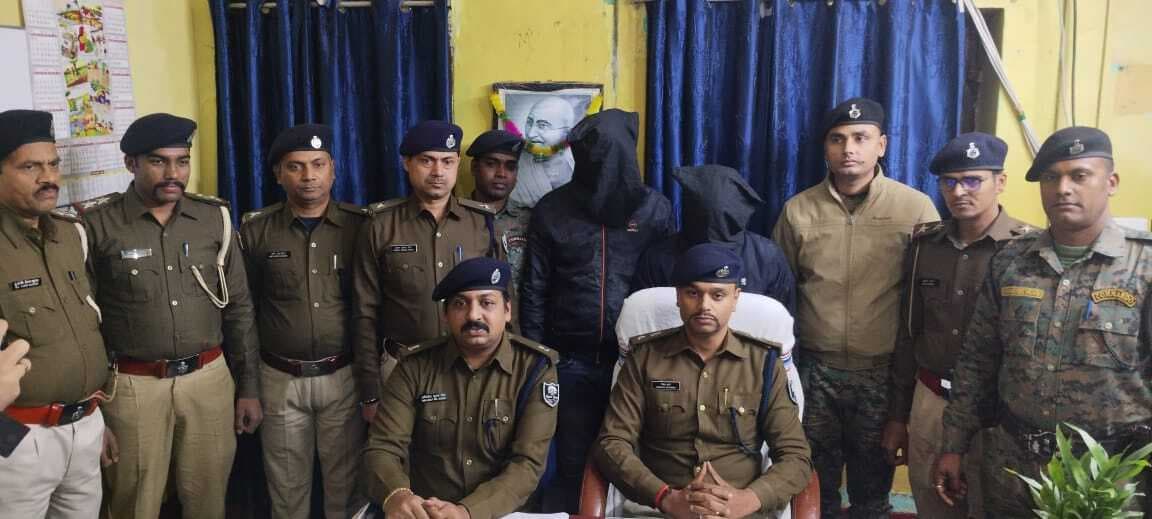 1189 लीटर कोडिन युक्त सिरप व 299 ग्राम स्मैक के साथ दो तस्कर गिरफ्तार