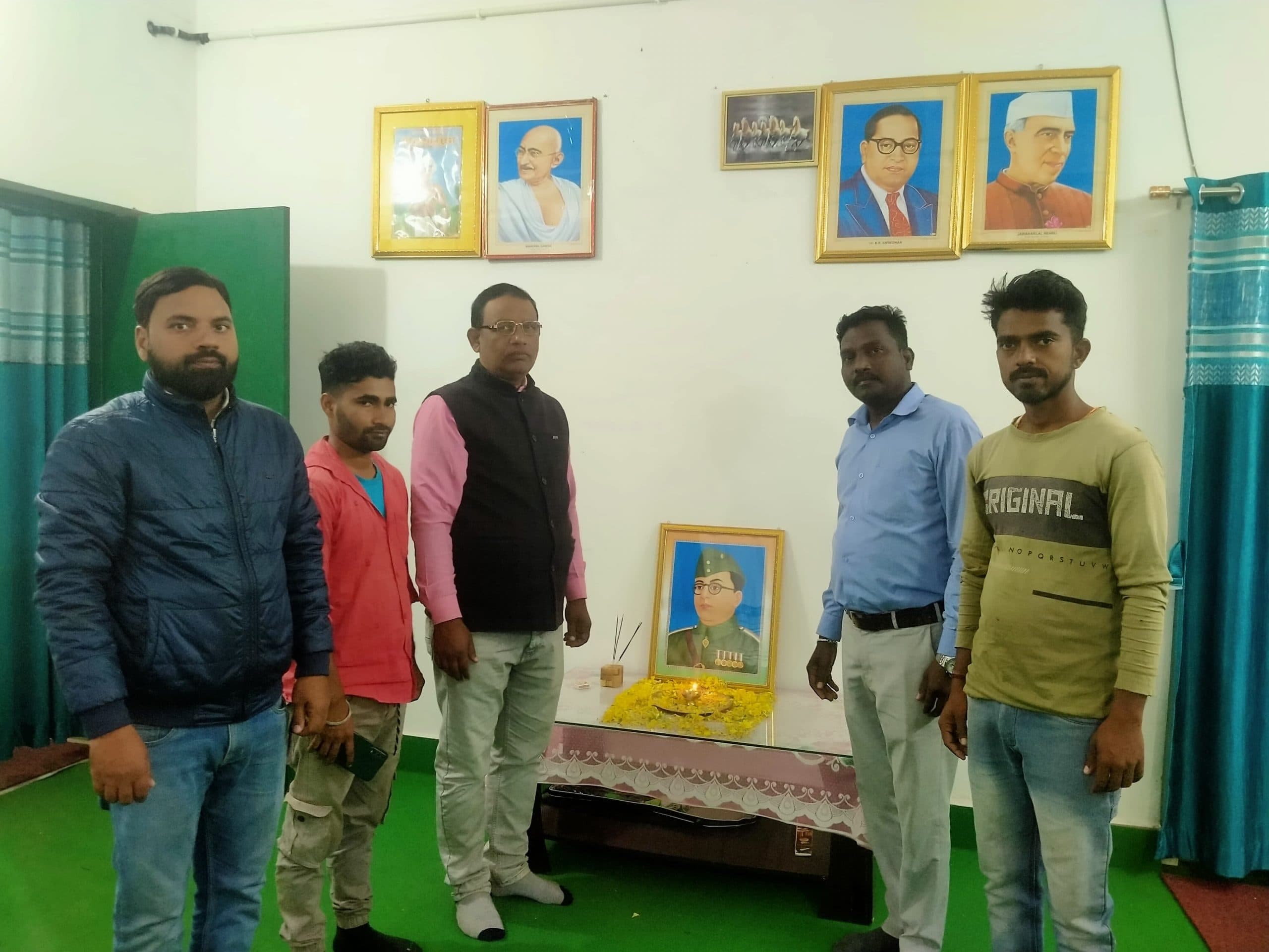 राष्ट्र के प्रति नेताजी के बलिदान को किया गया याद